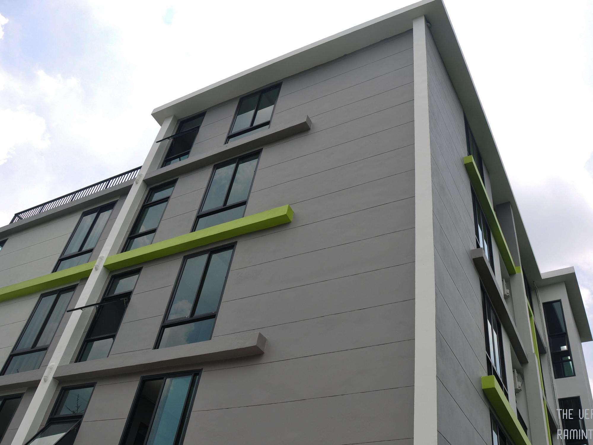 The Vert Pak Kret Exterior photo
