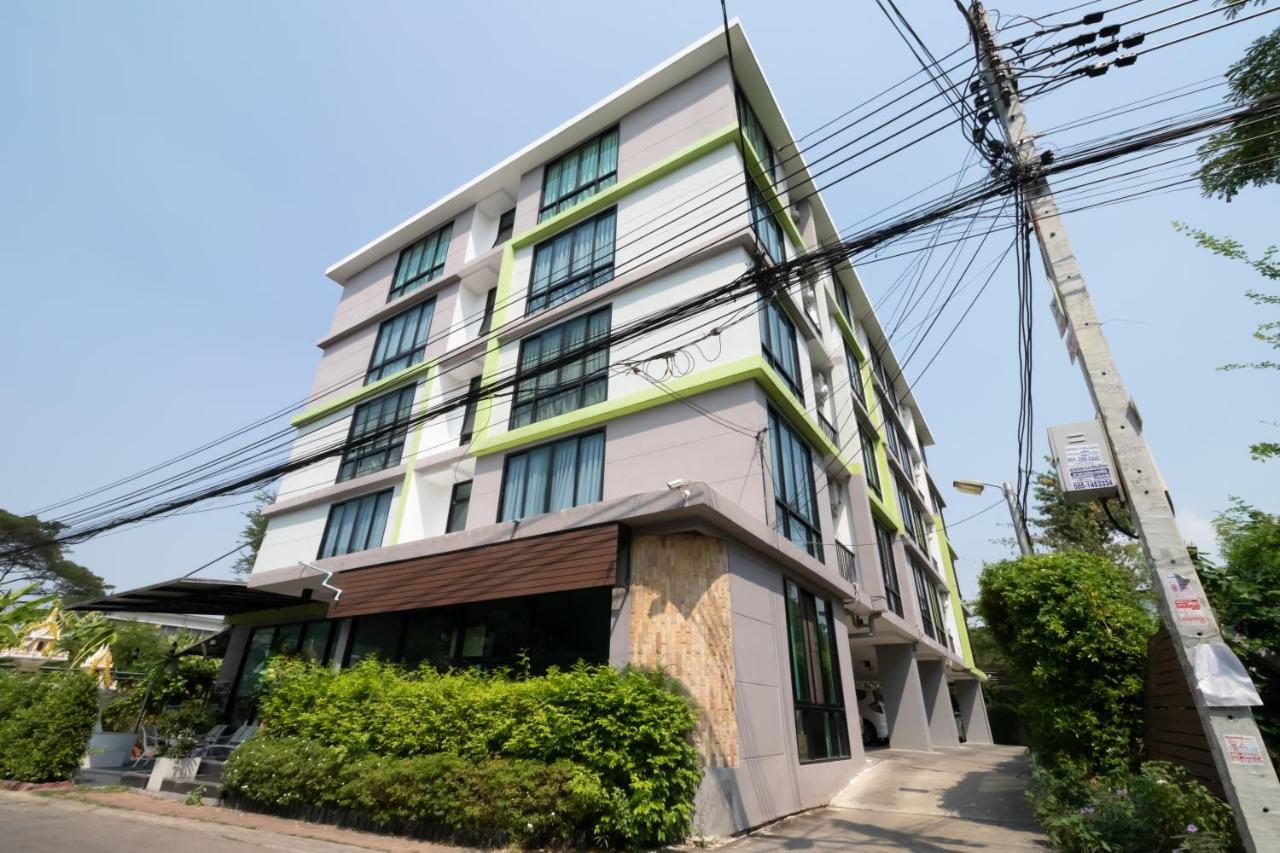 The Vert Pak Kret Exterior photo